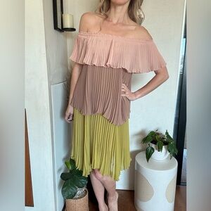 Last chance! Delfi Collective tiered dress